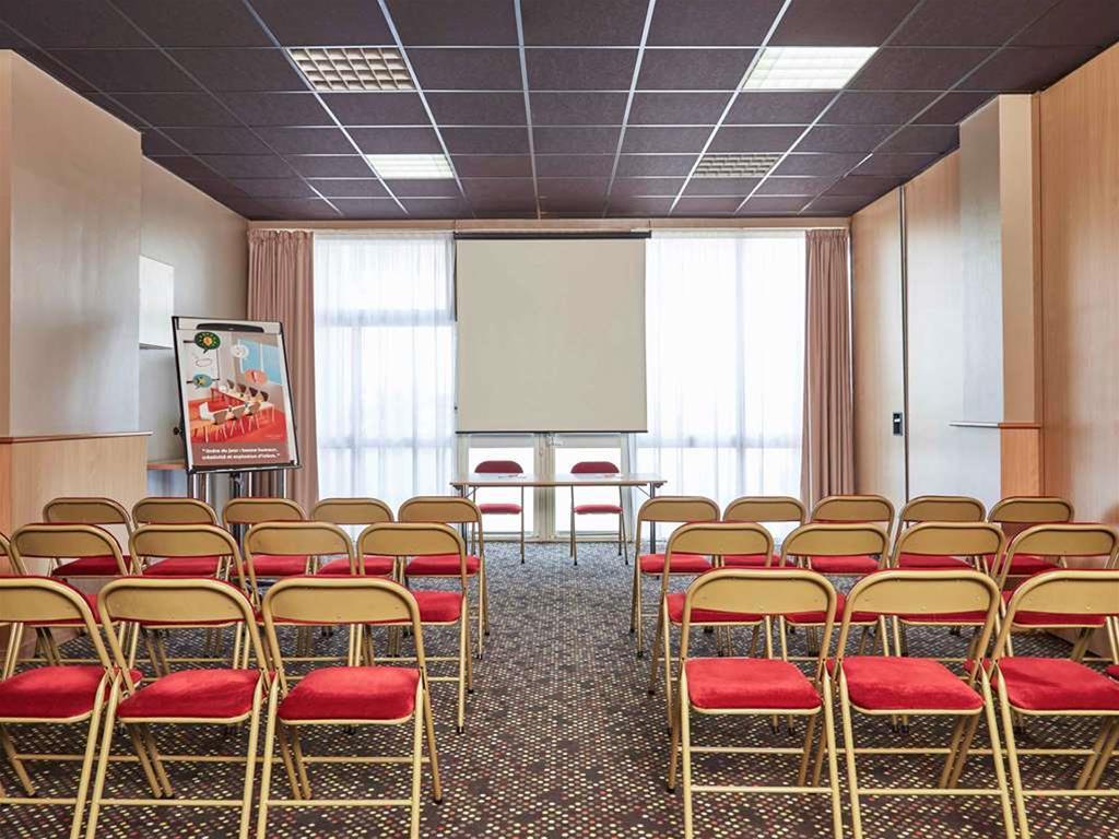 Готель Ibis Styles Toulon Centre Port Екстер'єр фото