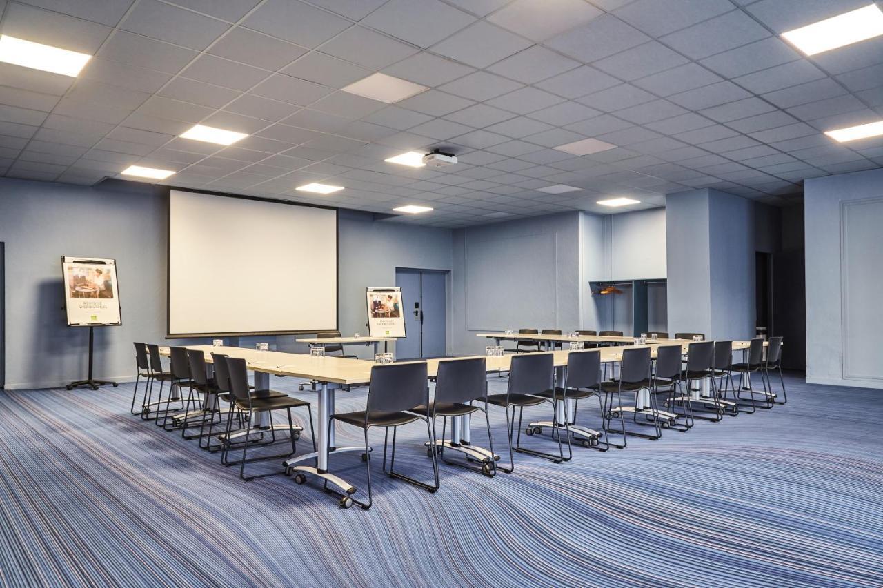 Готель Ibis Styles Toulon Centre Port Екстер'єр фото