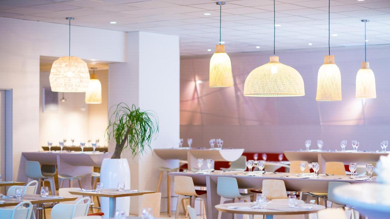 Готель Ibis Styles Toulon Centre Port Екстер'єр фото